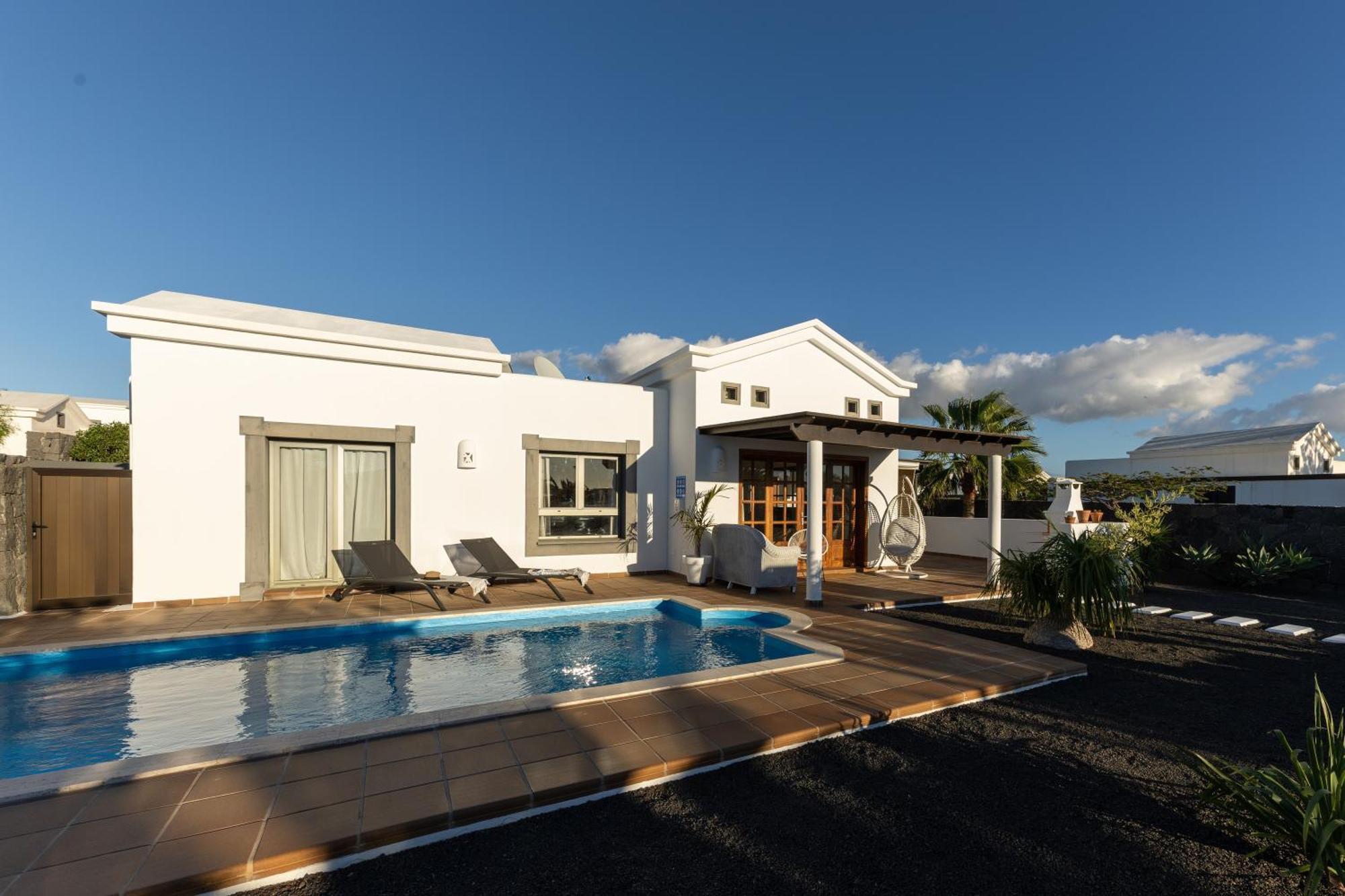 Villa Mo Luxury Heated Pool Playa Blanca  Bagian luar foto